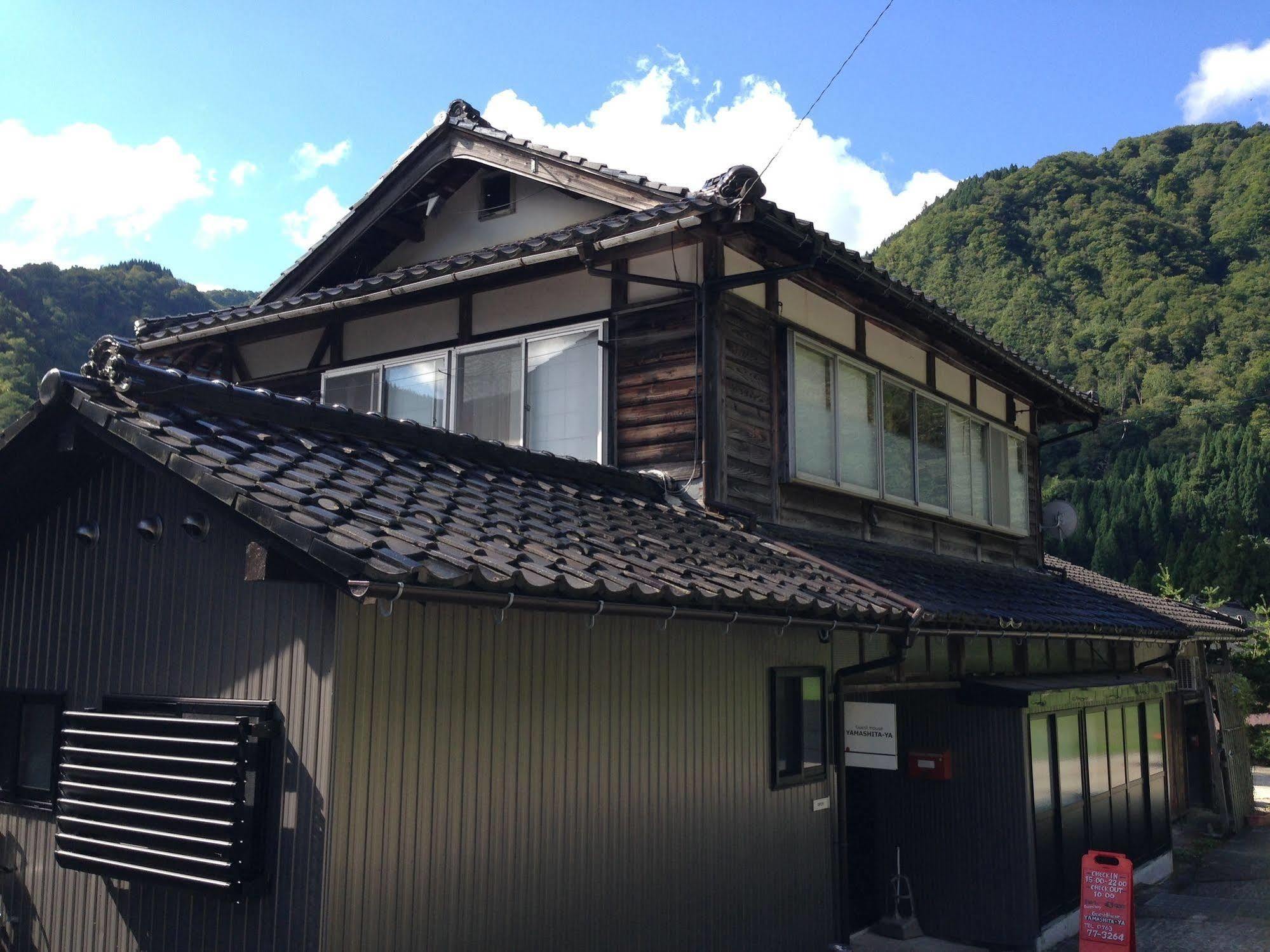 Guest House Yamashita-Ya 南砺市 エクステリア 写真
